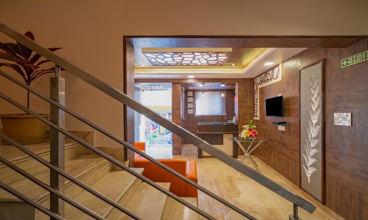 Treebo Elite 7 Hotel Bangalore Bagian luar foto